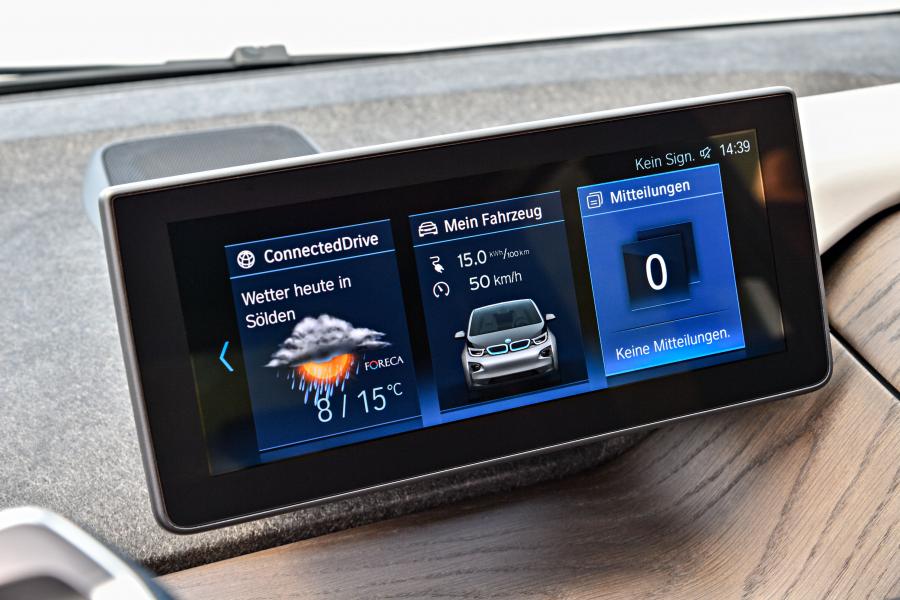 Детали интерьера BMW i3 (I01) 2018 года  (WW) (фото 49 из 81)